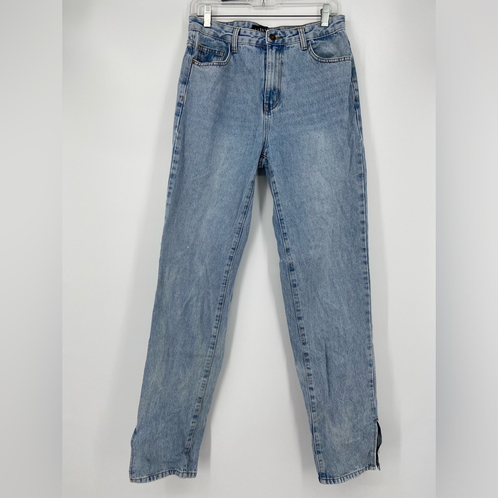 Lioness straight leg jeans, faded blue, split at ankle. Size Medium